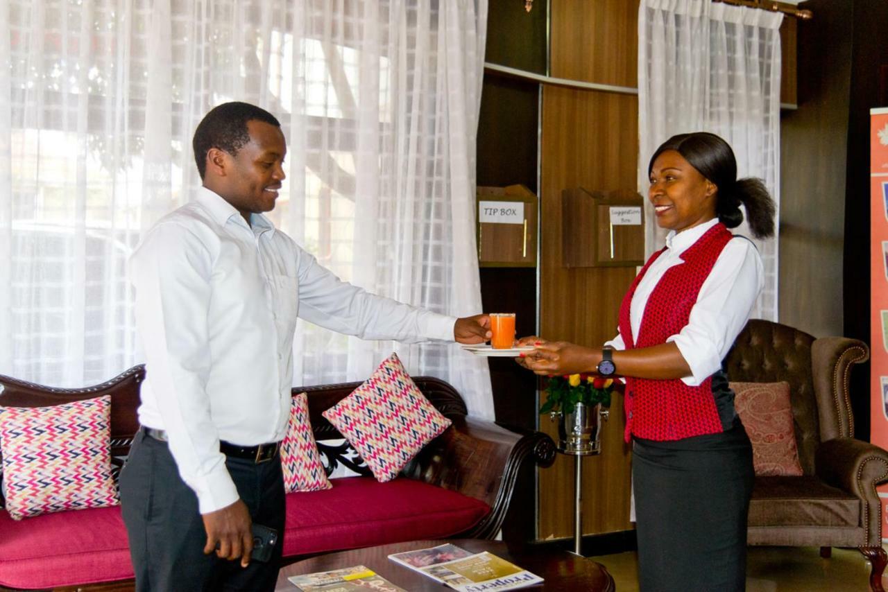 Comfort Gardens Nairobi Luaran gambar